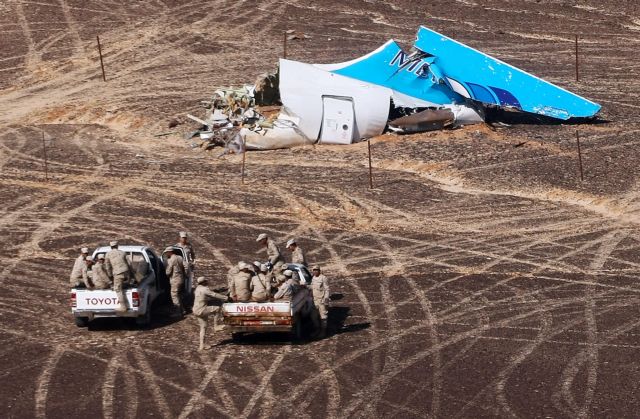 Ευρωπαίοι ερευνητές: Τα μαύρα κουτιά δείχνουν έκρηξη στο ρωσικό αεροπλάνο